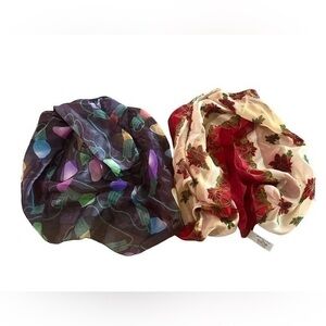 Holiday Scarfs - Lot of 2 - Christmas Lights and Poinsettias